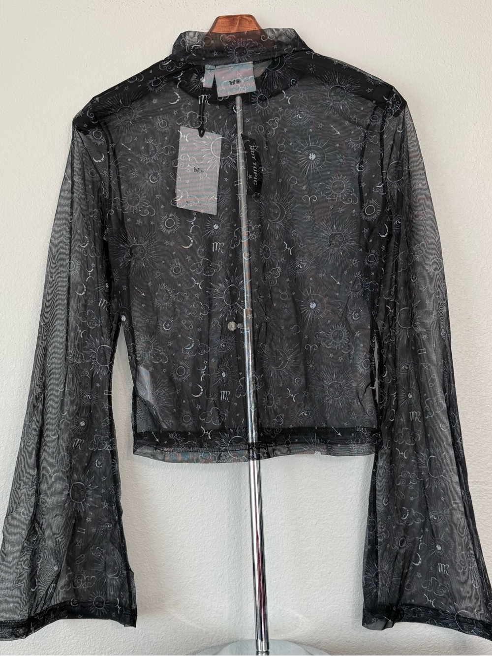 Hot Topic NWT Daisy Street Celestial Print Twofer Long Sleeve Top Women Size M - Picture 12 of 12